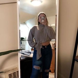 Long sleeve crop top